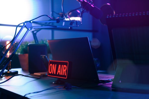 Quelle radio pour dynamiser votre entreprise et bureau ?